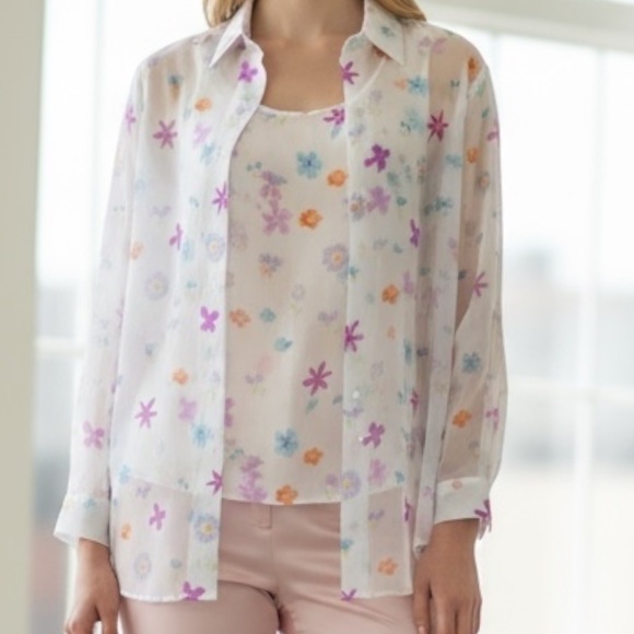 Ishyu Tops - Vintage Artsy 90s Y2K Butterfly Print 100% Silk 2 piece Silk Blouse Set SZ 4